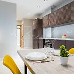 Apartment Downtown With Garden Cannes